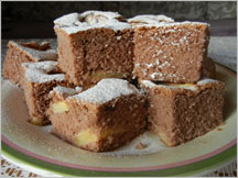 Biszkopt z jabłkami